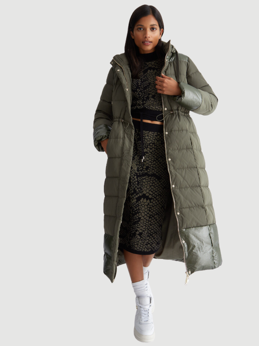 Casaco acolchoado best sale feminino comprido