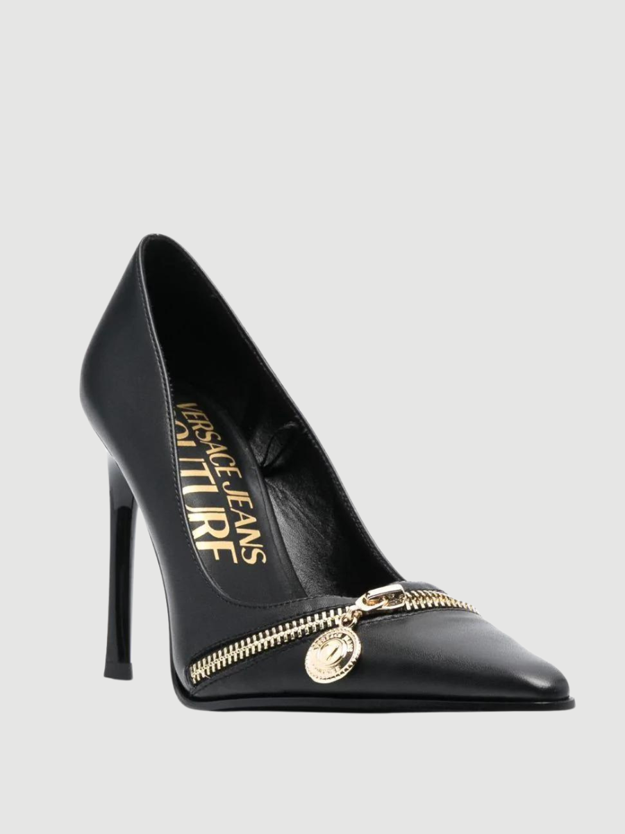 95mm logo-plaque pointed-toe pumps Versace jeans