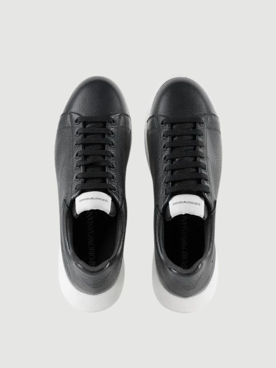 Tumbled leather sneakers